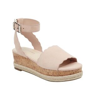 Marc Fisher wedge size 10 EUC